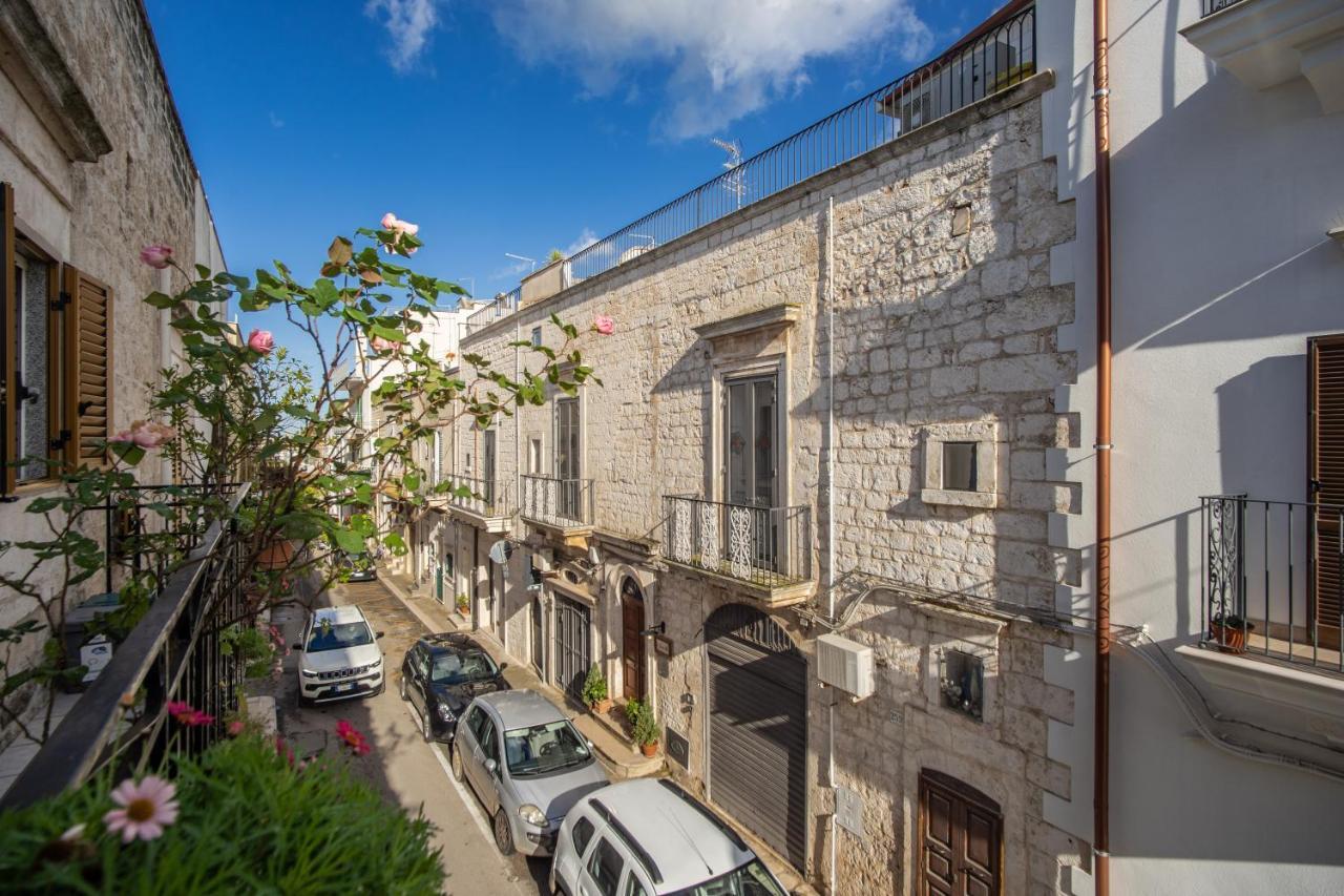 Palazzo Stunis - Dimora Di Charme Bed & Breakfast Ostuni Exterior foto