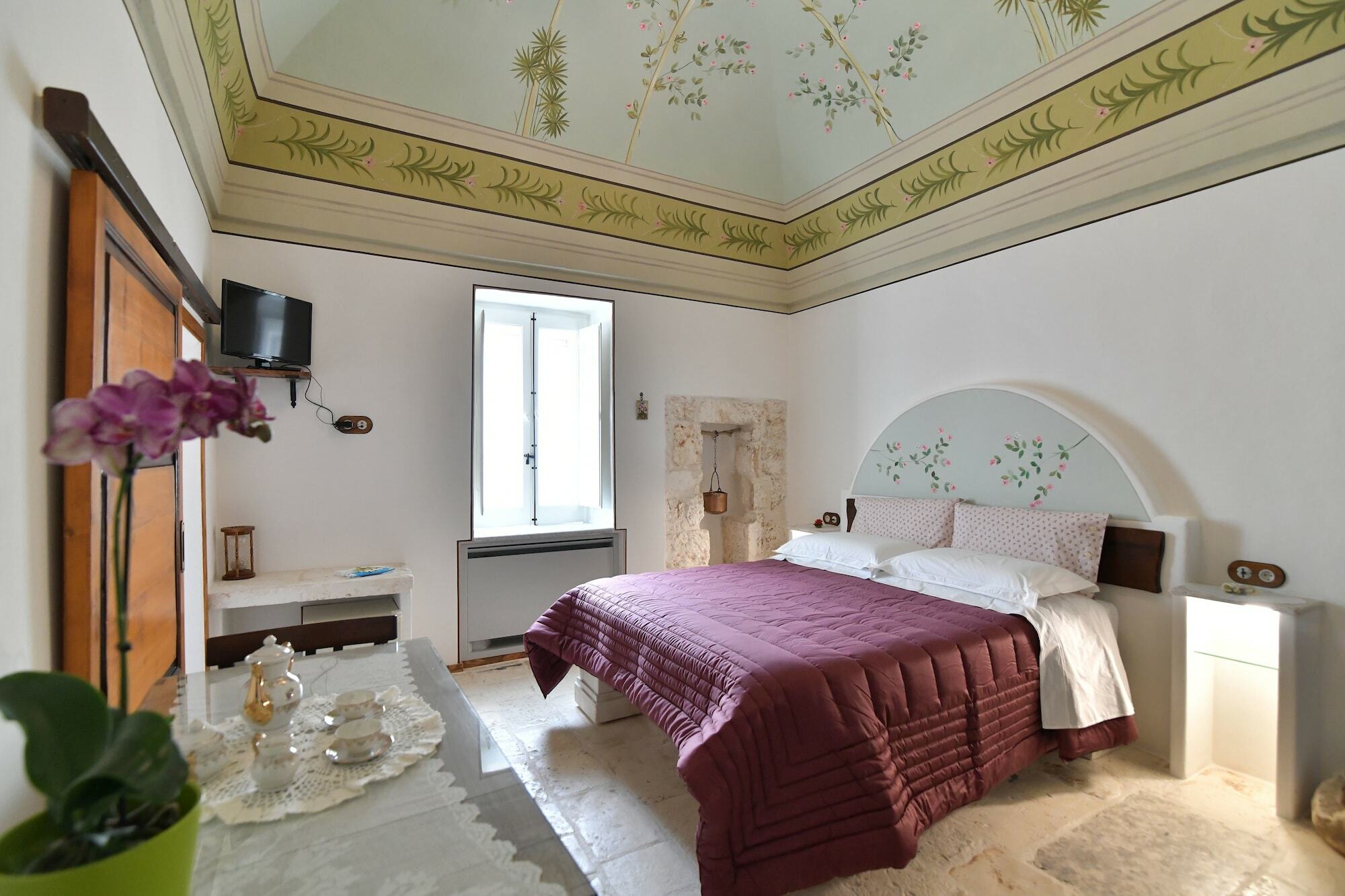 Palazzo Stunis - Dimora Di Charme Bed & Breakfast Ostuni Exterior foto